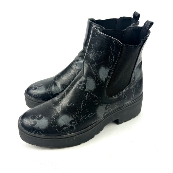 Iron Fist Skull Bootie 38 Black Faux Leather Platform Ankle Boot Womens Slip On - Picture 1 of 9